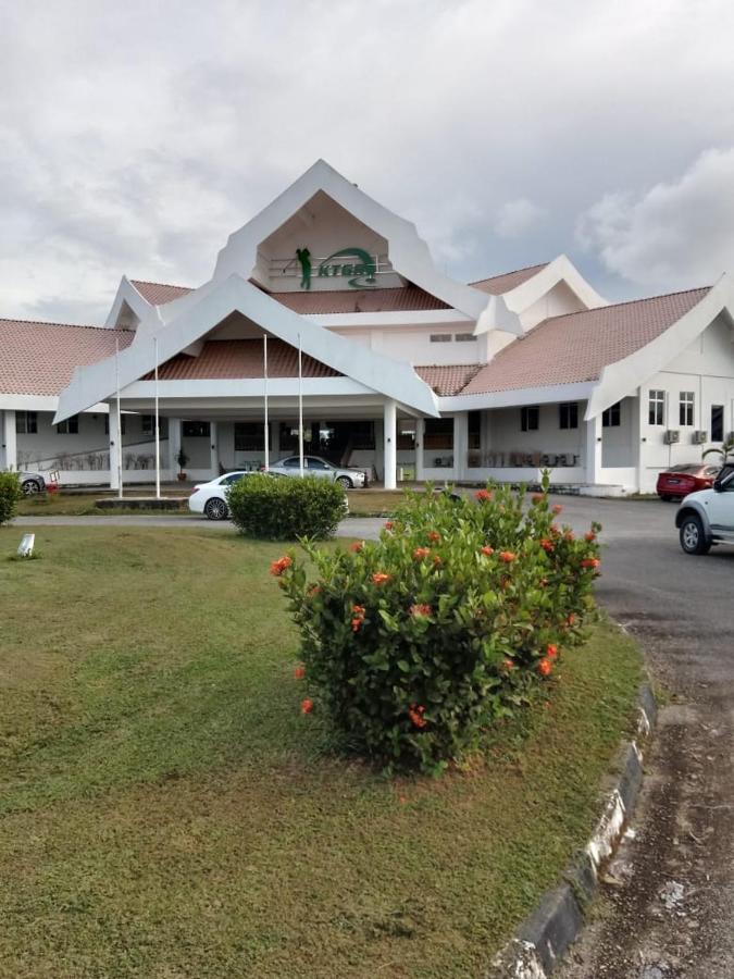Kuala Terengganu Golf Resort by Ancasa Hoteles y Resorts Exterior foto
