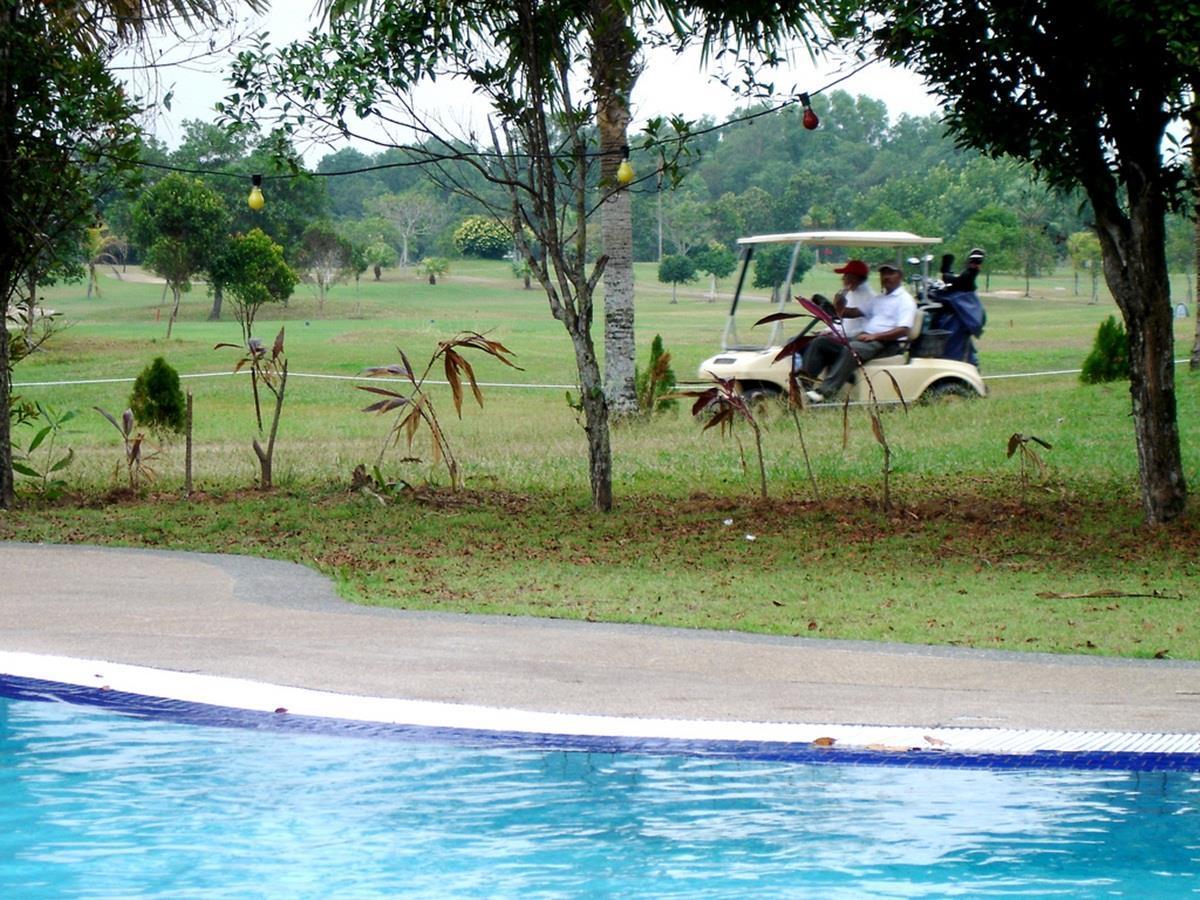 Kuala Terengganu Golf Resort by Ancasa Hoteles y Resorts Exterior foto